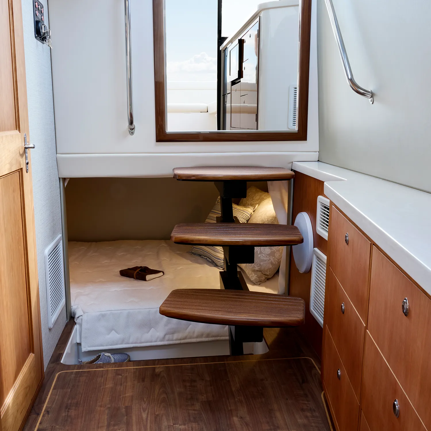 MJM 47X gallery image 7