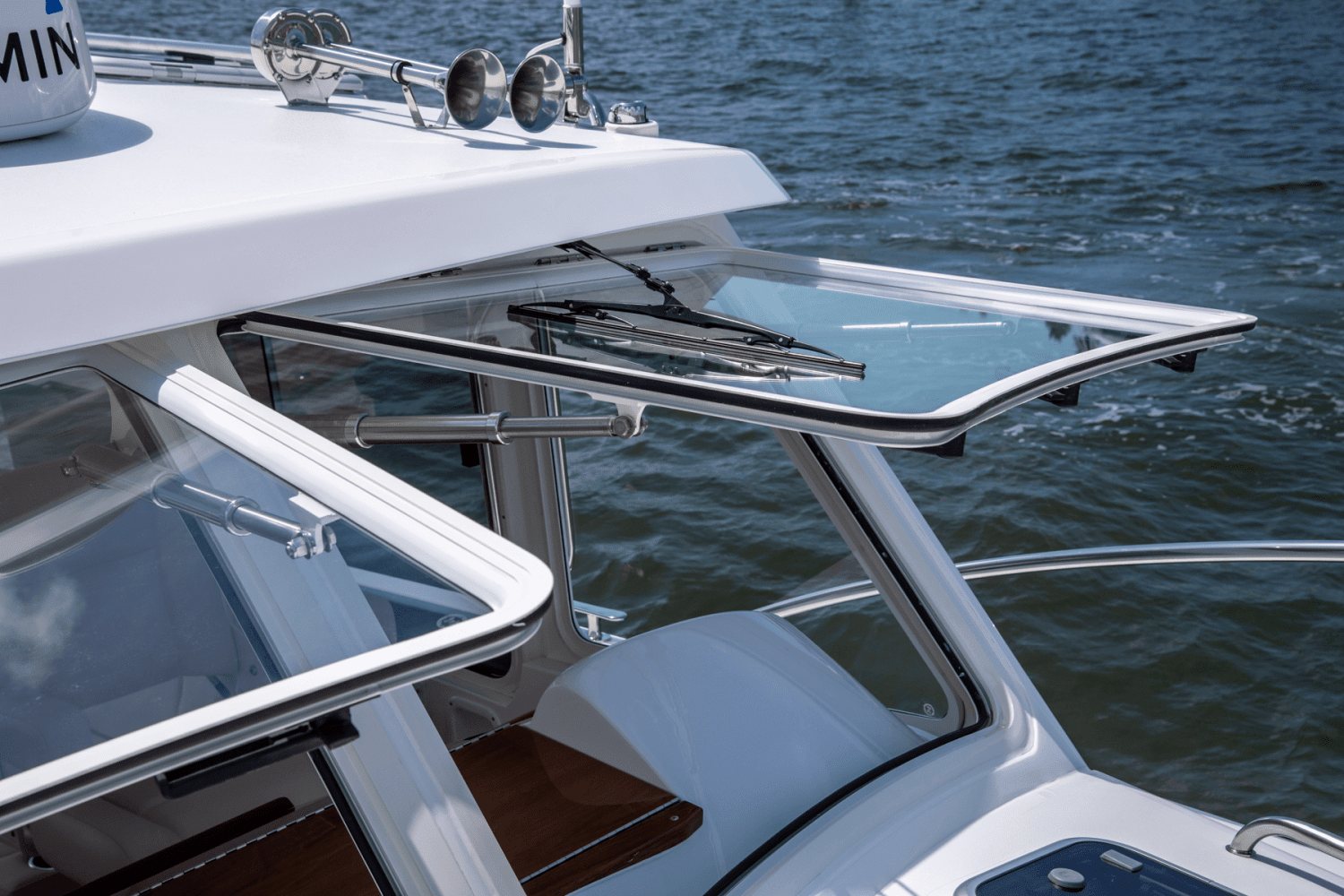 35-helmconsole-064-windows